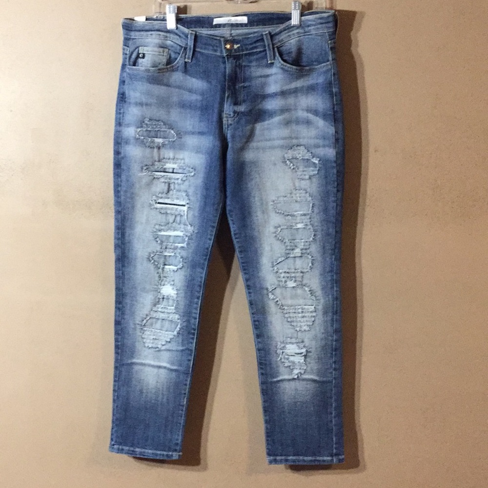 KanCan Estilo Distress Jeans